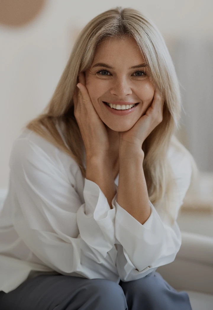 older woman smiling | Arslanian Plastic Surgery Atlanta